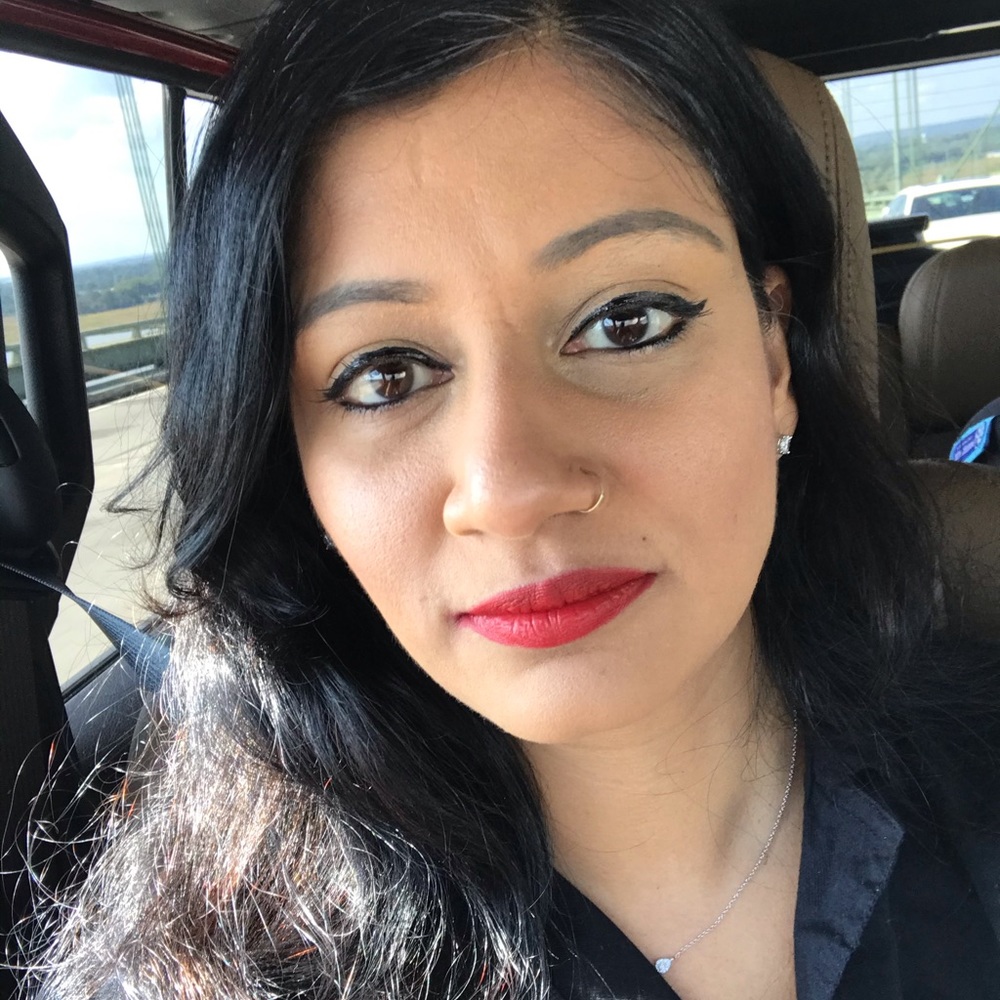 Meet your Posher, Sabrina